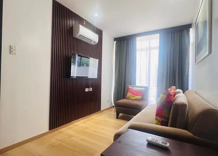Poblacion Makati Aparthotel *